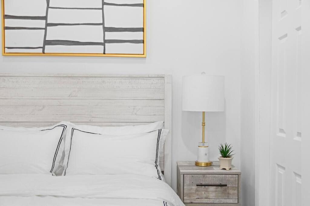 Apartment 69-4b Celebrate New Year In Style Modern 1br In Prime Lower East Side